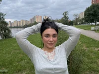 AlexaHotty_