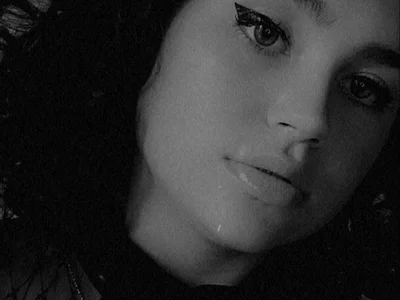 MartaKendall - Girl 