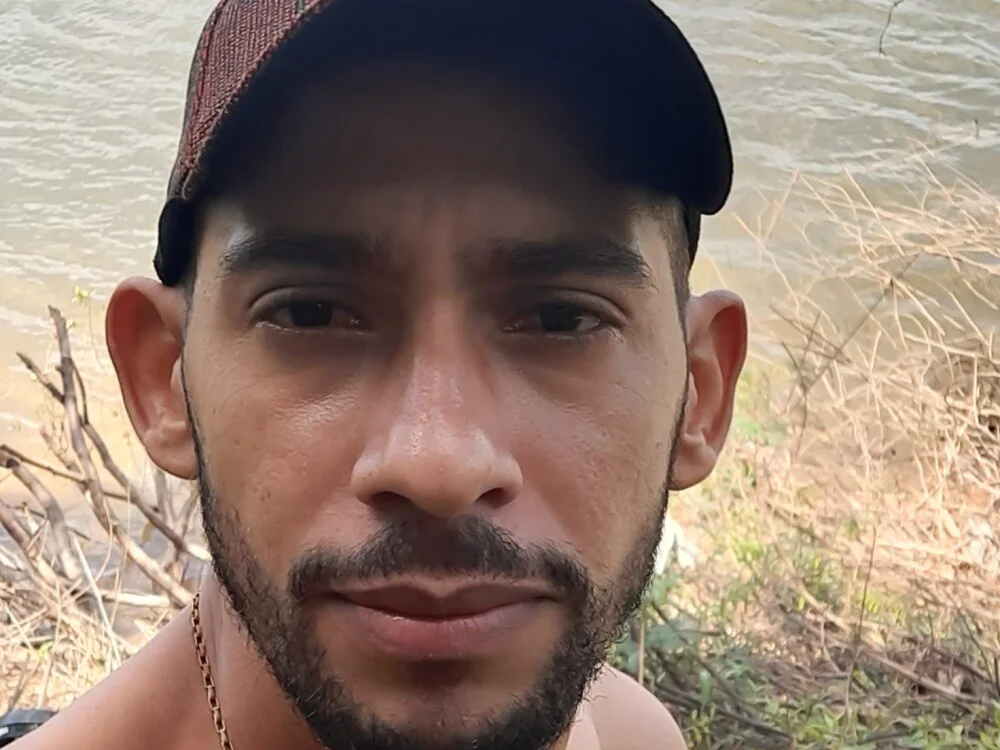 แชท XXX ออฟไลน์ของ charles9010