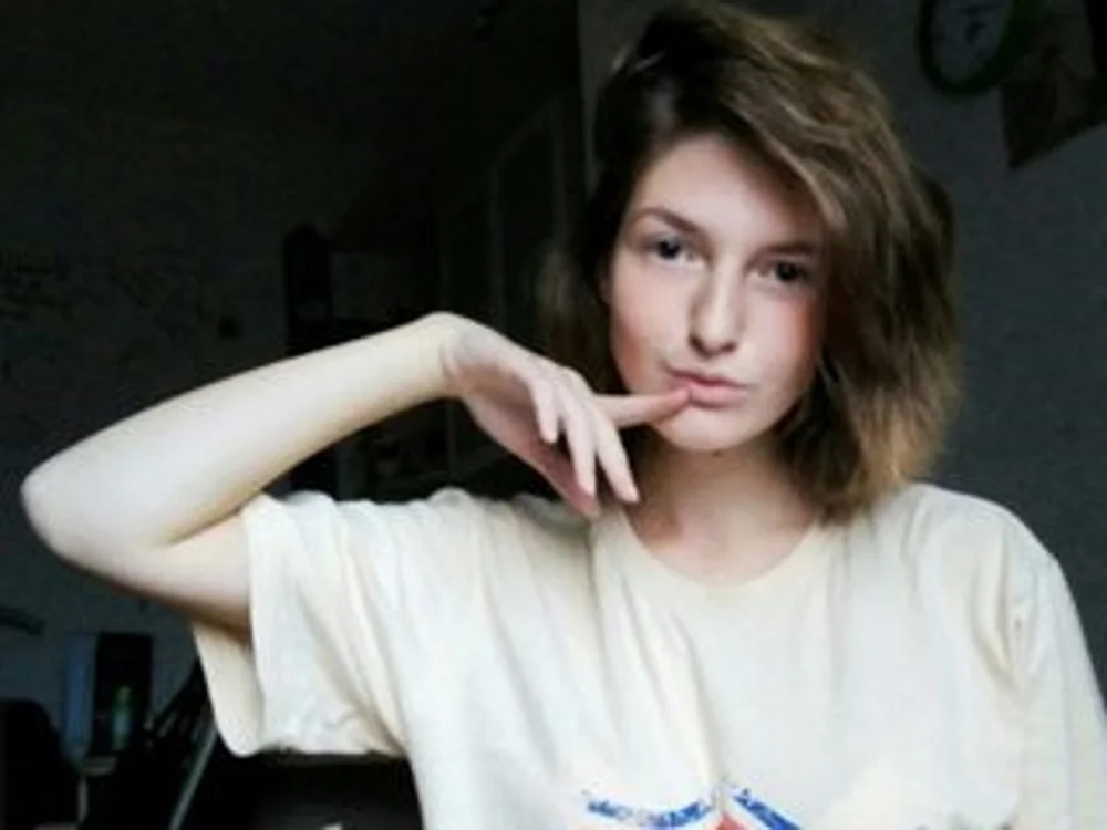 DARINA_WINSTON's Offline XXX Chat