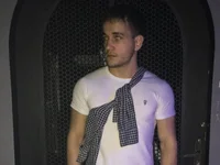 RjroundtheWRLD's webcam live show