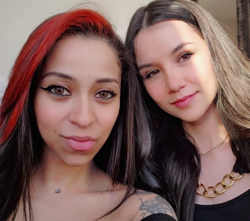 2prettykitties' Offline XXX Chat