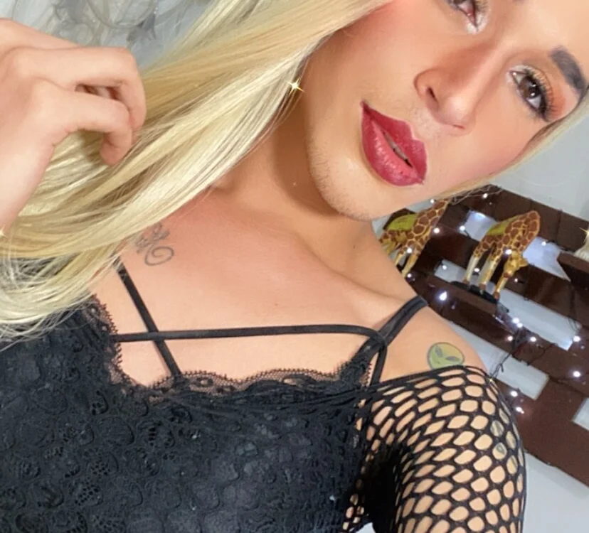 Amber_banks' Offline XXX Chat