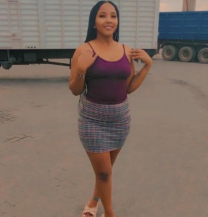 Cameralbaddie 的封面照片