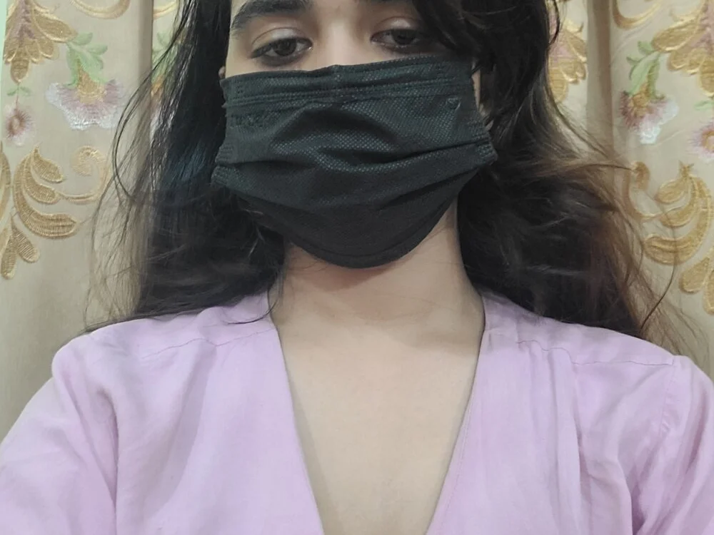 A-Whitesexygirl cam model