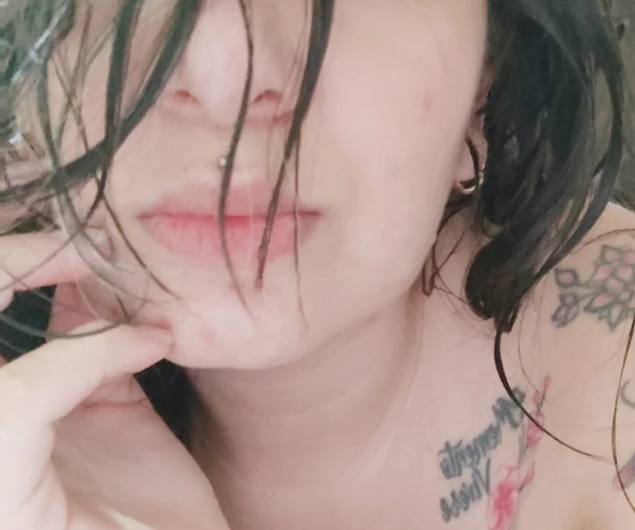 anny-stormm's Offline XXX Chat