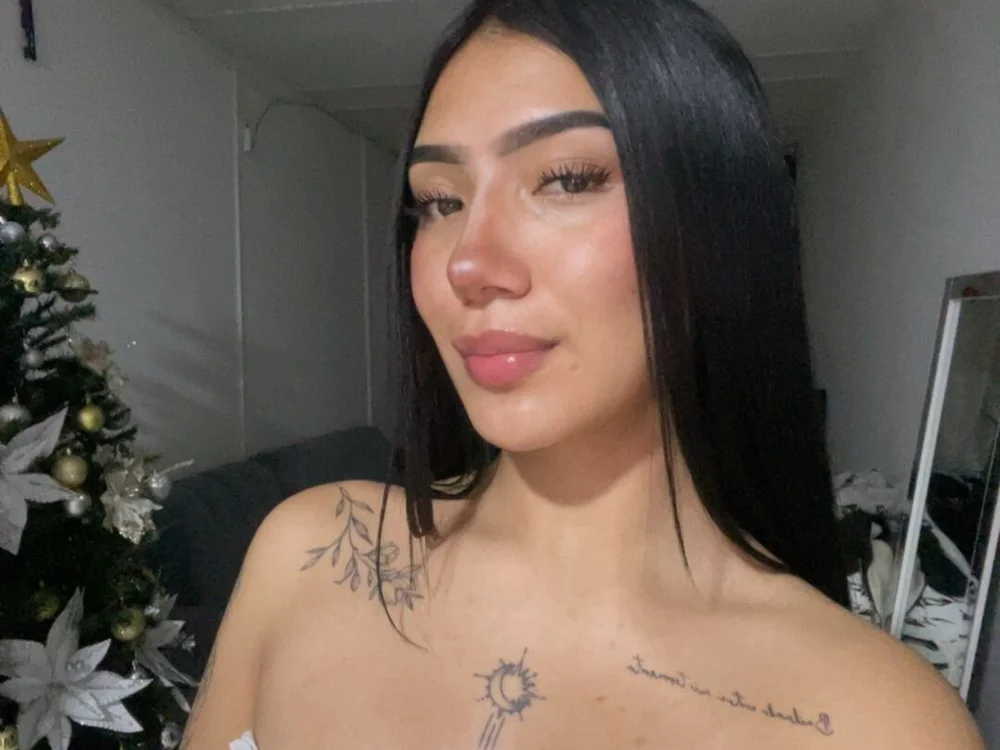 Sweet__Luna's Offline Chat Room