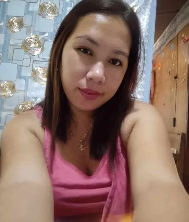 hotpussy_08 Obrolan XXX Offline