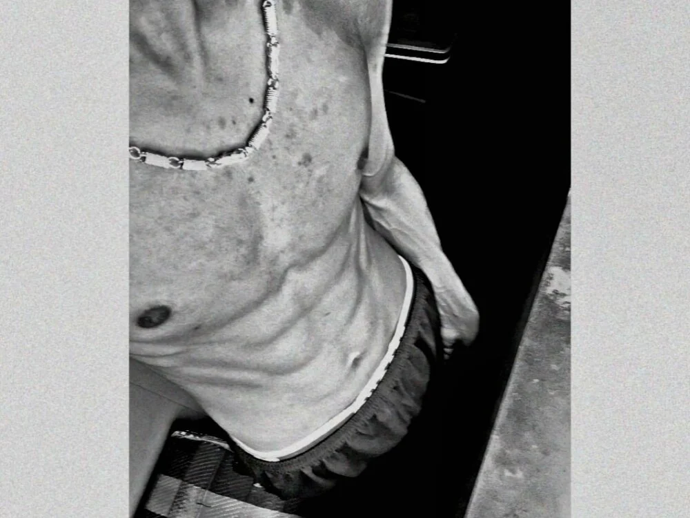 دردشة Snow_tiger_ الجنسية دون اتصال