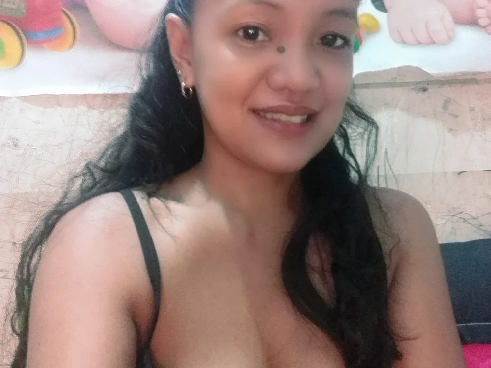 Blackwidowpinay38 Obrolan XXX Offline