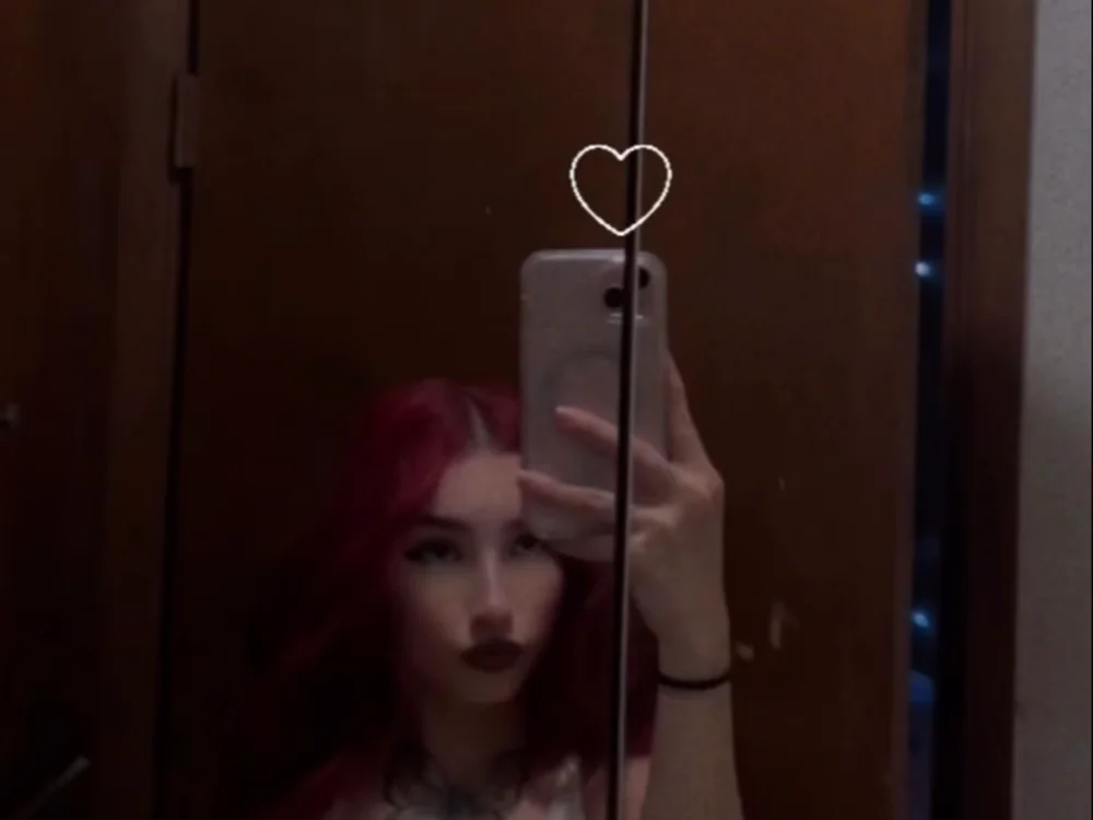 Bunnie36's Offline XXX Chat