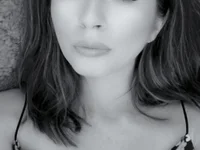 แชท XXX สดของ Ella_Rose