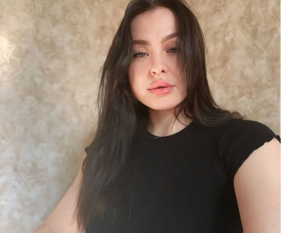 Tavin_Risiy55 offline chatrum
