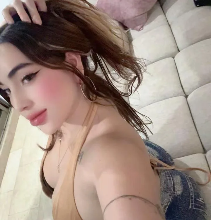 Офлайн-чат XXX jessy_rios