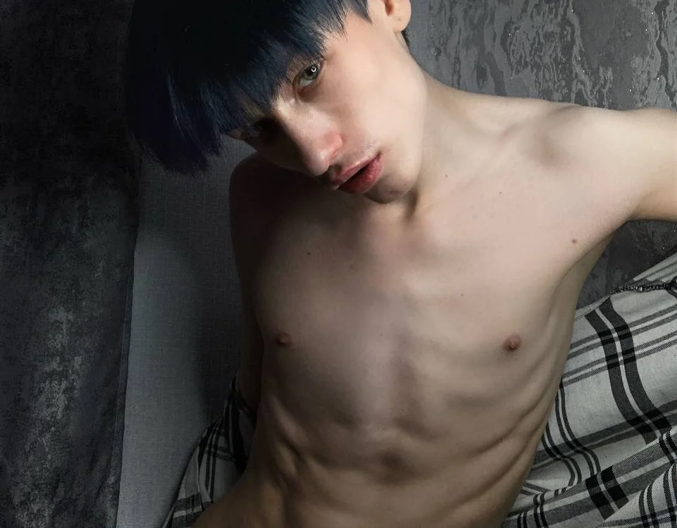 AvaMak12's Offline XXX Chat