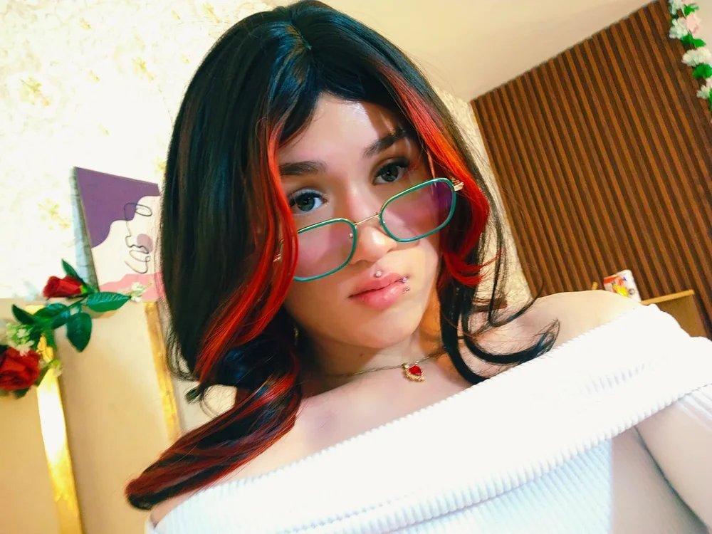 NOOAH_TAY Chat XXX live