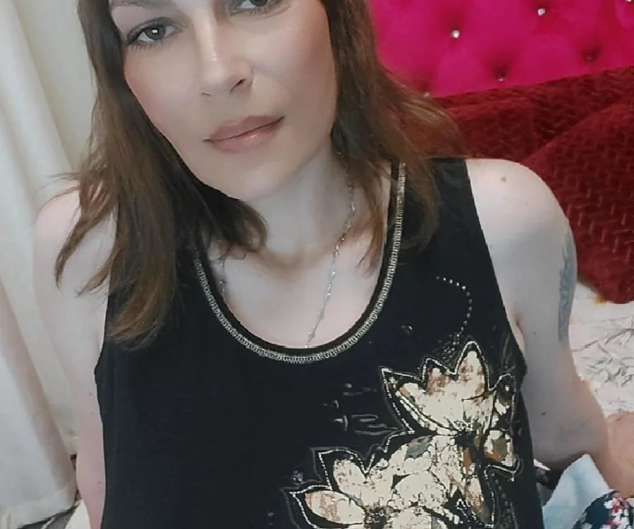 DeborahWells' Offline Chat Room