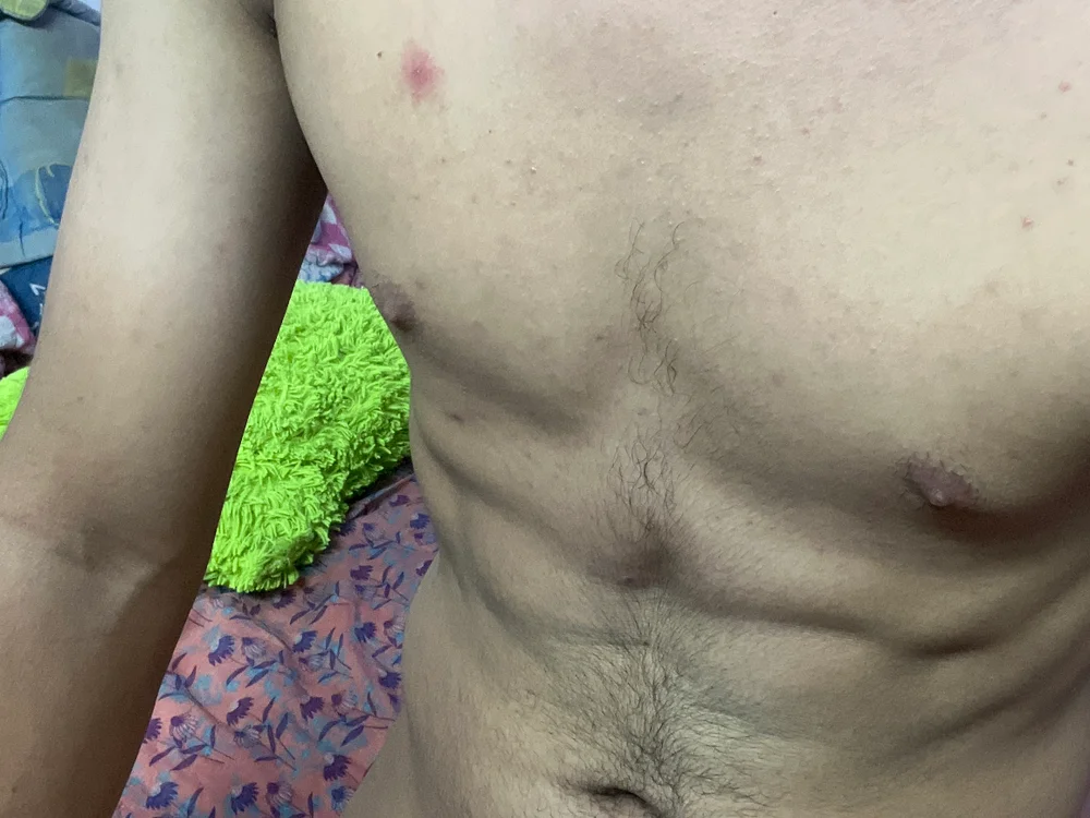 AwakeHenna offline XXX-chatje