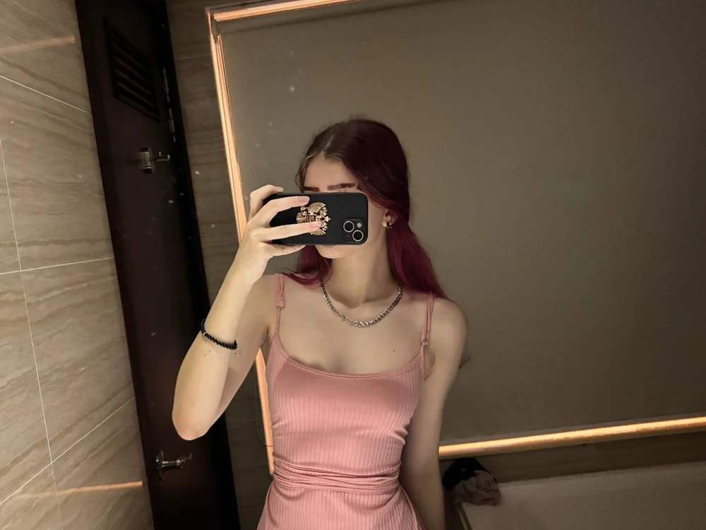 JeanneGriffin 离线XXX聊天