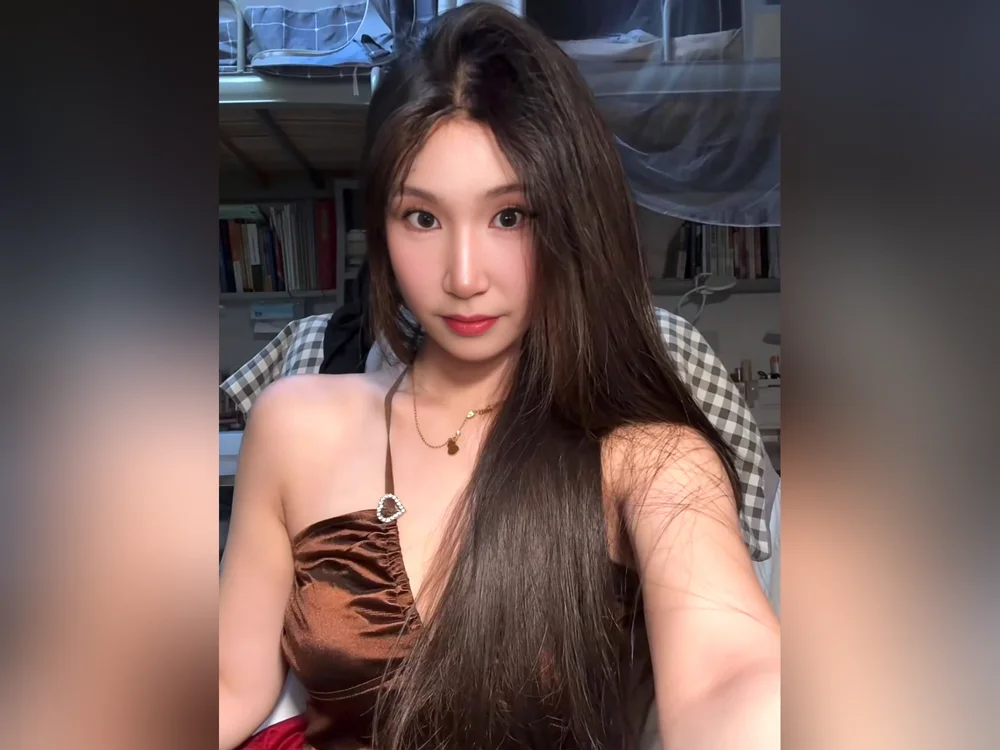 yuuo2555 Offline XXX-Chat