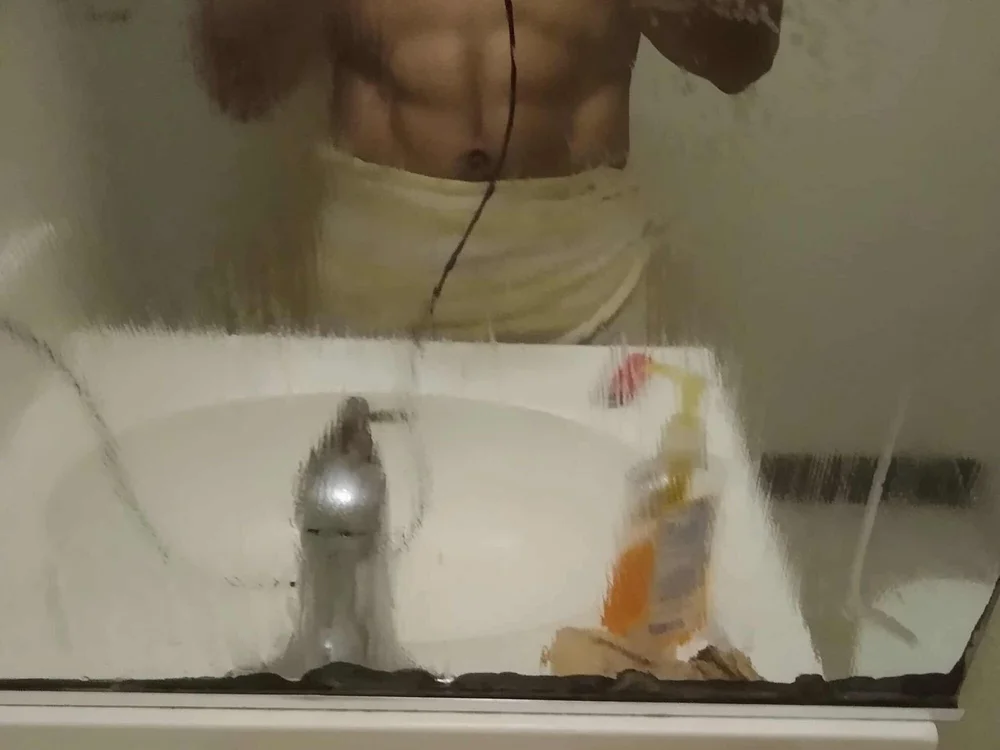ThickdlCk29's most recent online preview