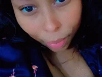 SexyBooobs live cam preview