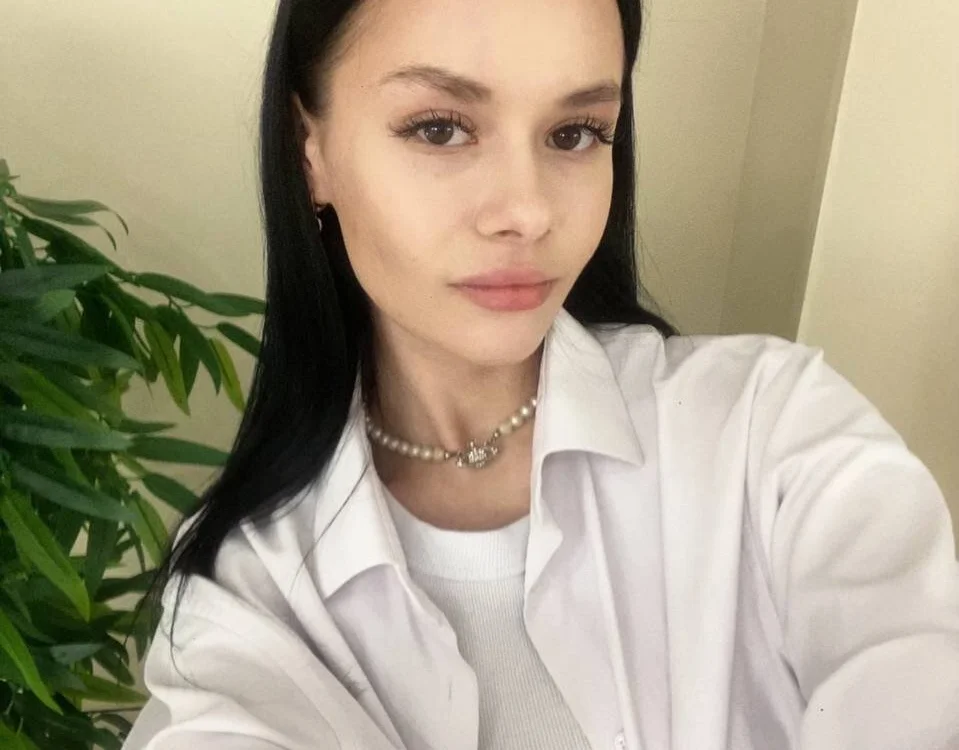 Bella_Crystal's Offline Chat Room