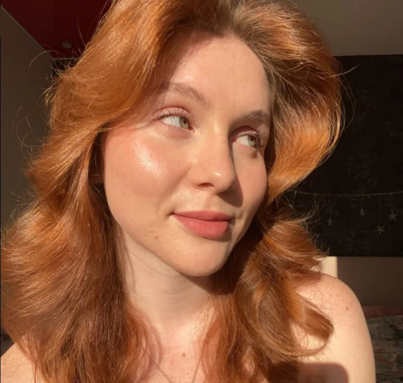 saradaviis' Offline XXX Chat