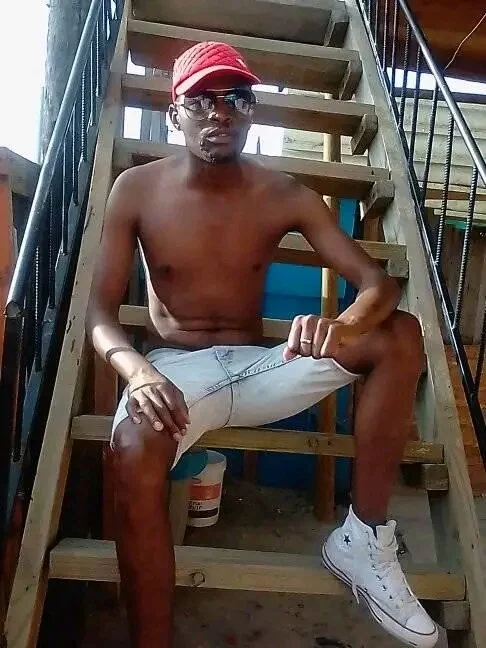 Black4cash's Offline XXX Chat
