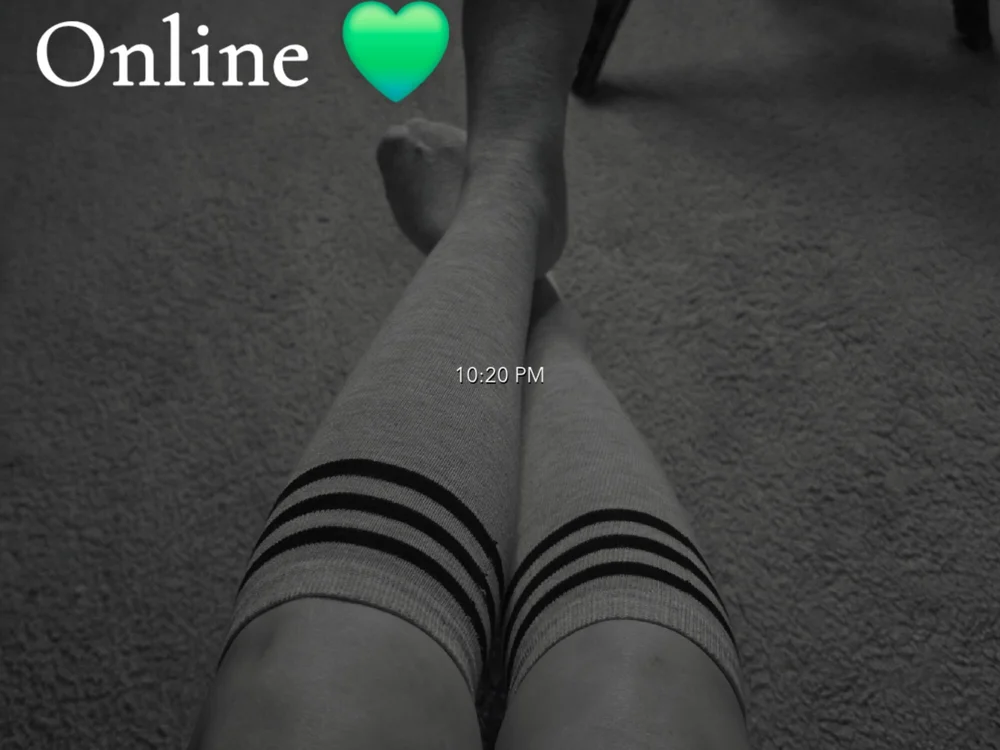 hornyyygarden's Offline Chat Room
