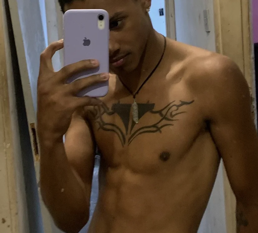 dot23novinho offline XXX-chatje