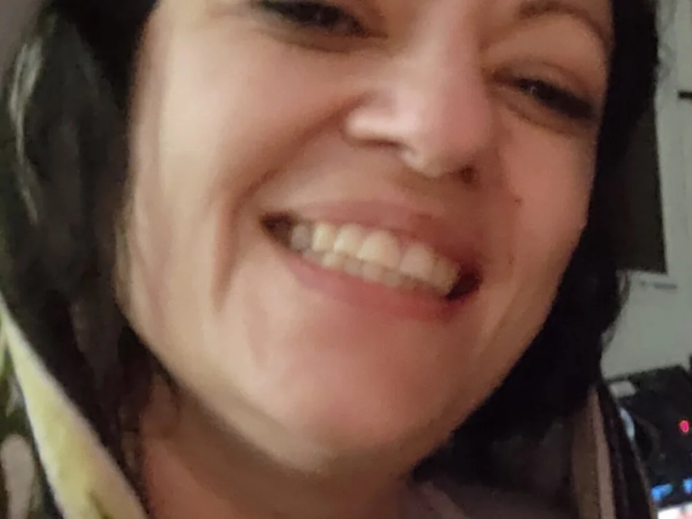 edmmusiccouple cam model