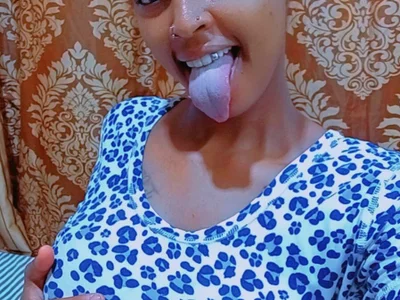 Naughty_booby - Girl 