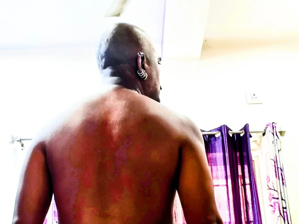 thelastsaintt Offline XXX Chat