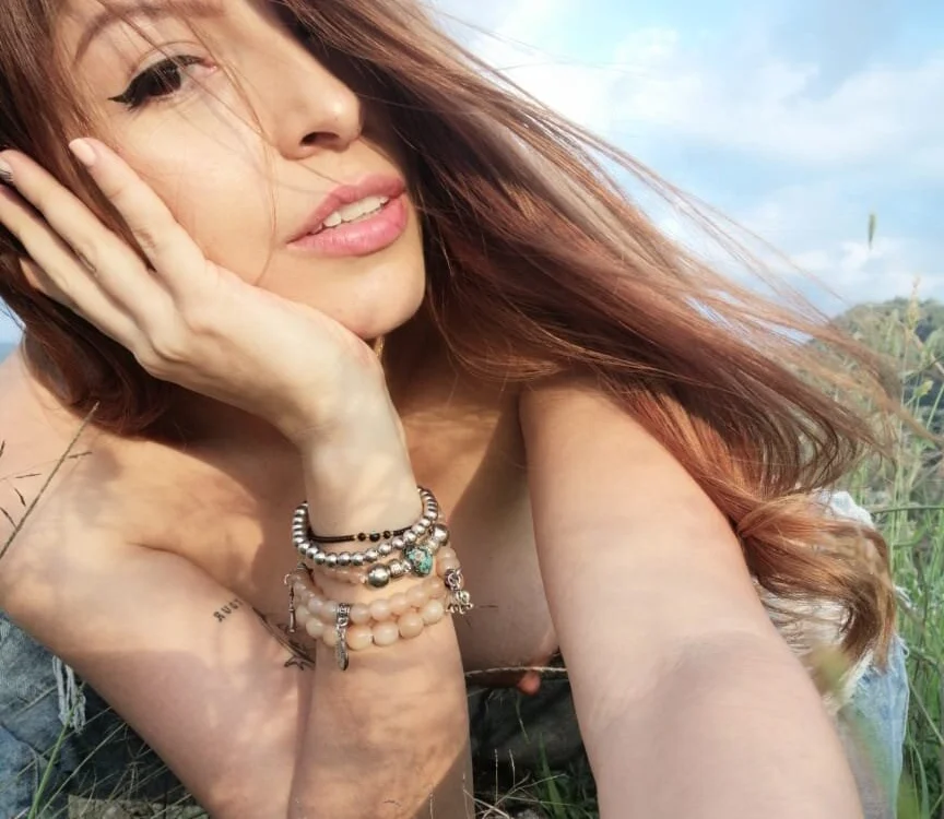 isabela_cruz অফলাইন চ্যাট রুম