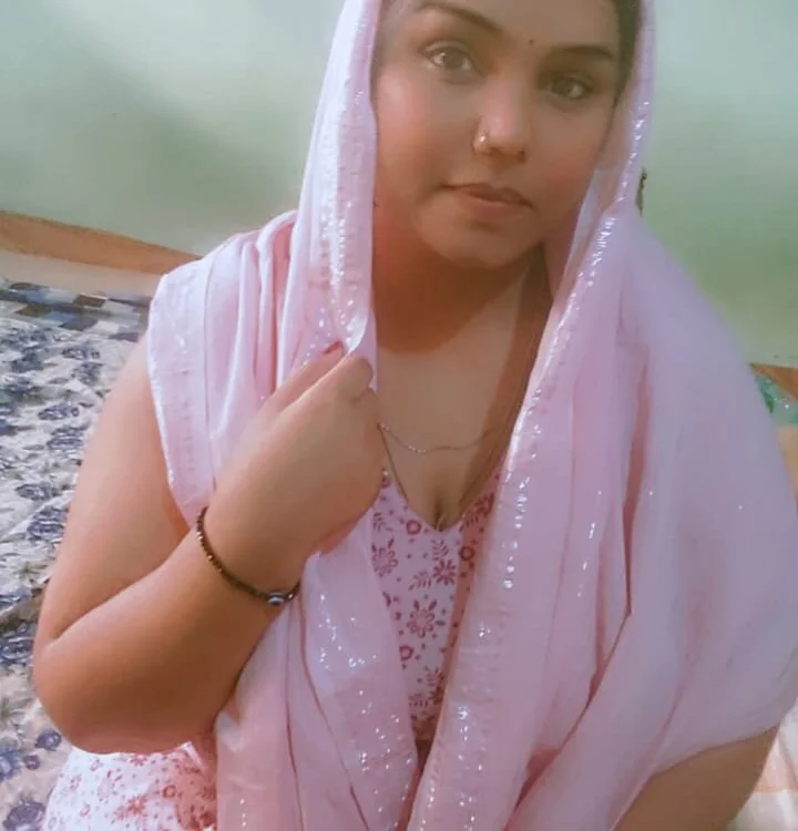 Miss_Pragya's Offline XXX Chat