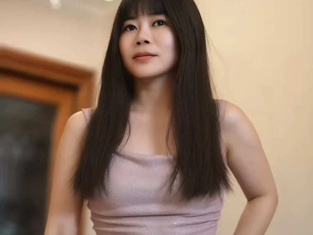 molyyuyu 离线XXX聊天