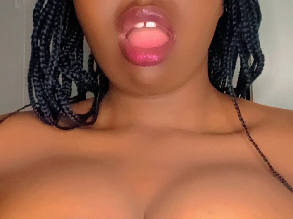 FuckMeHarderBaby offline chatrum