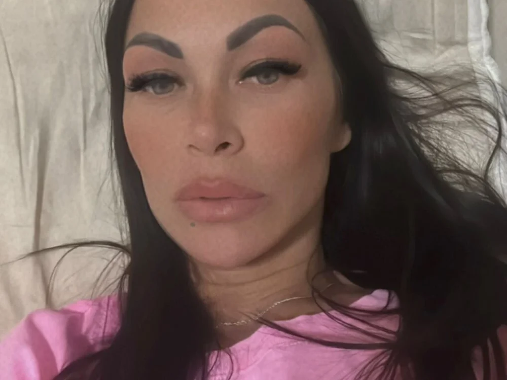 Jeanne_Davidova offline chatrum
