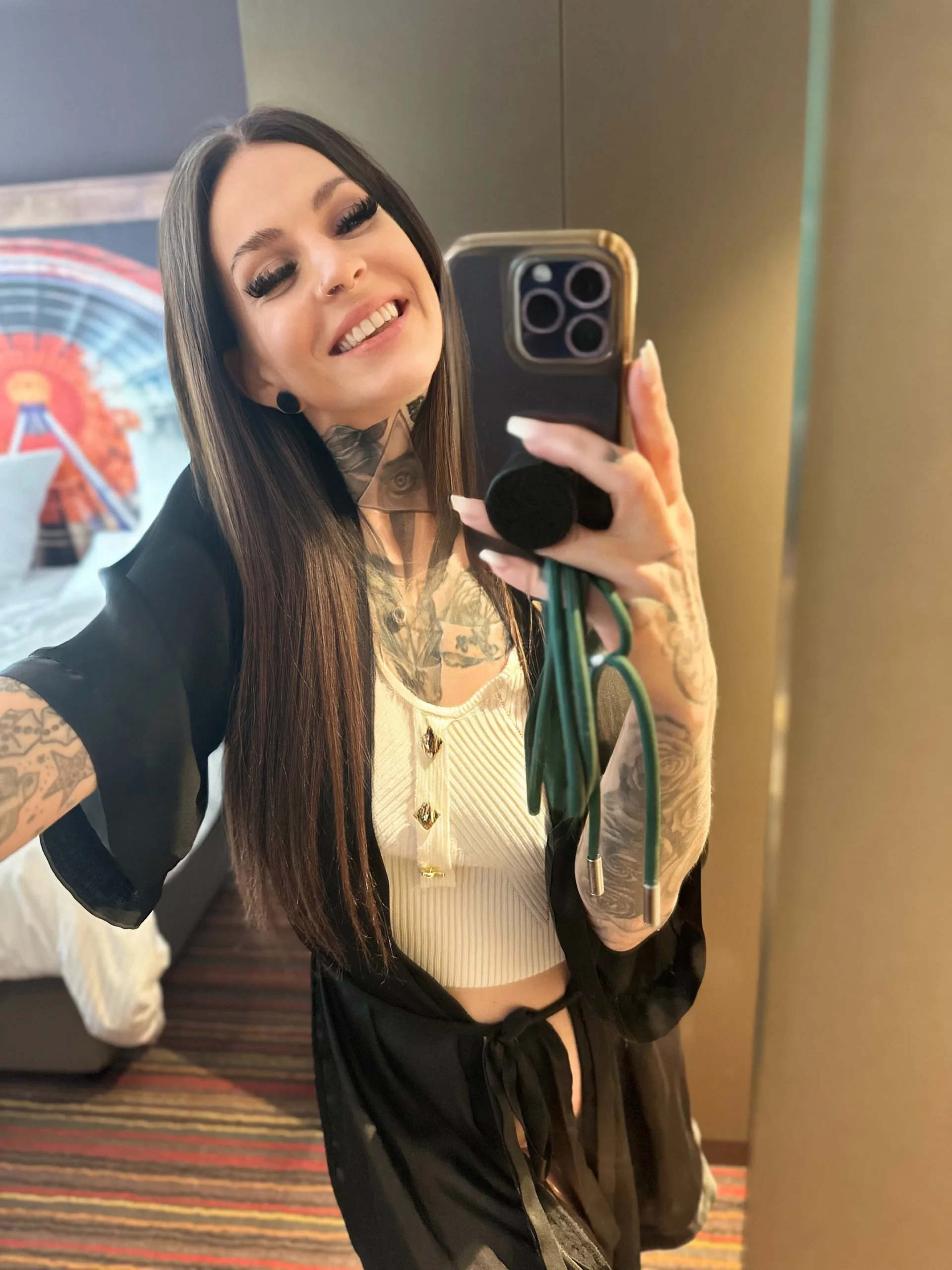 XXX Porn Photo of Nude BrownieyQueen 24