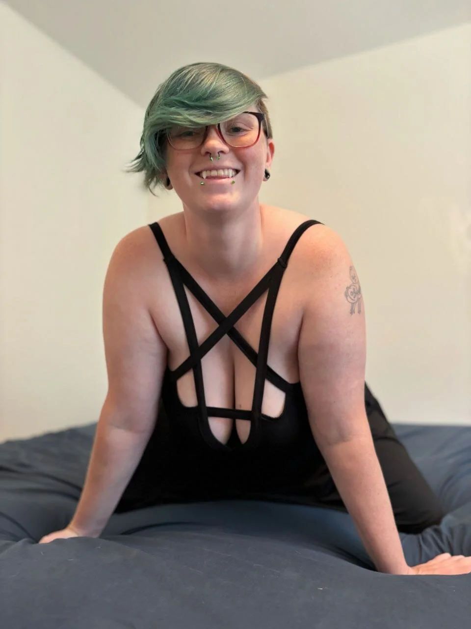 XXX Porn Photo of Nude Pupghostt 5