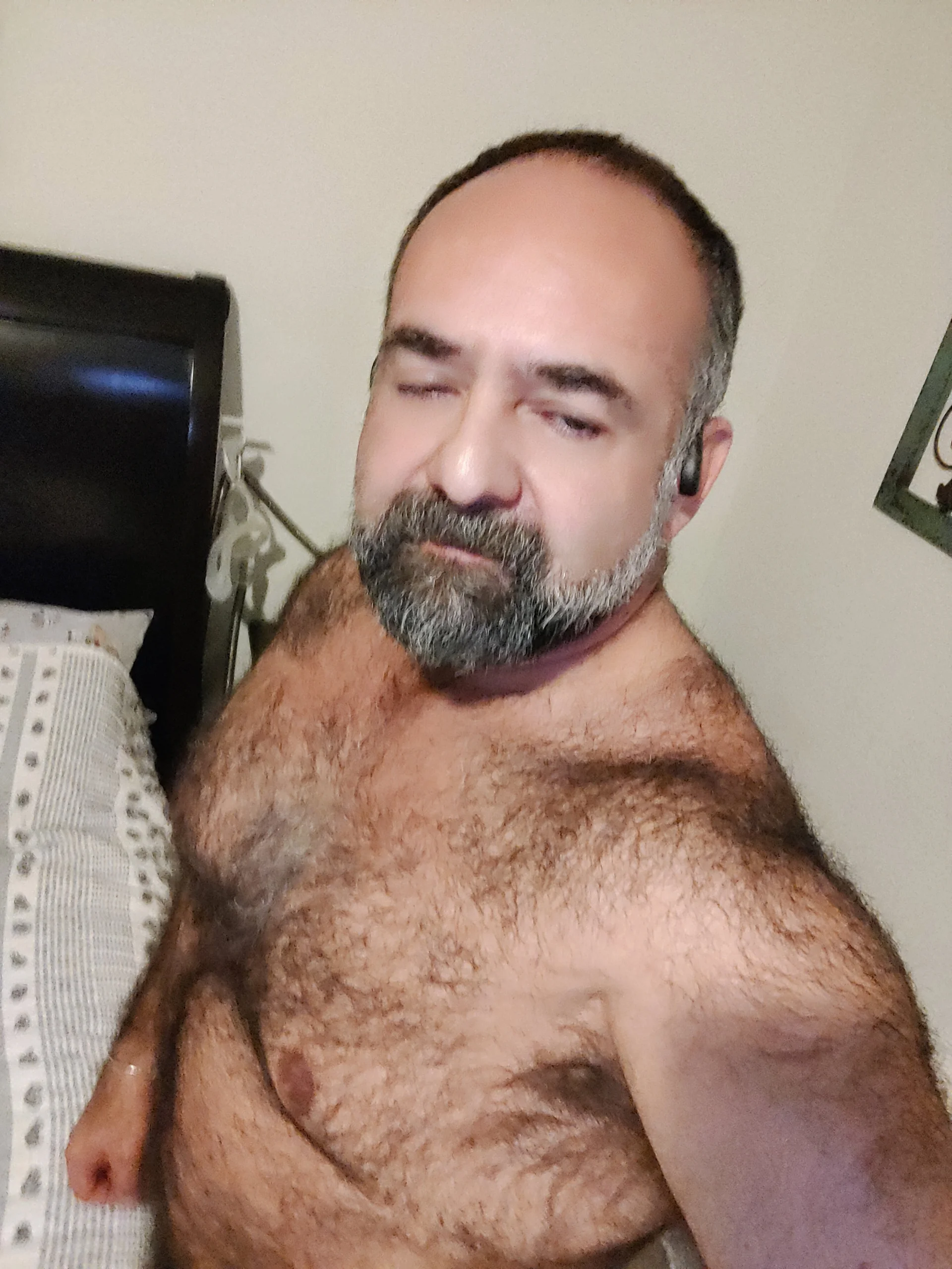 XXX Porn Photo of Nude chainjulious 1