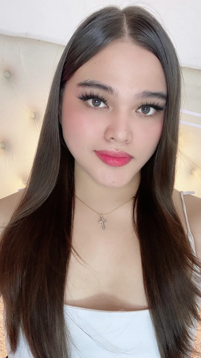 XXX Porn Photo of Nude maxiegreyxoxo 13