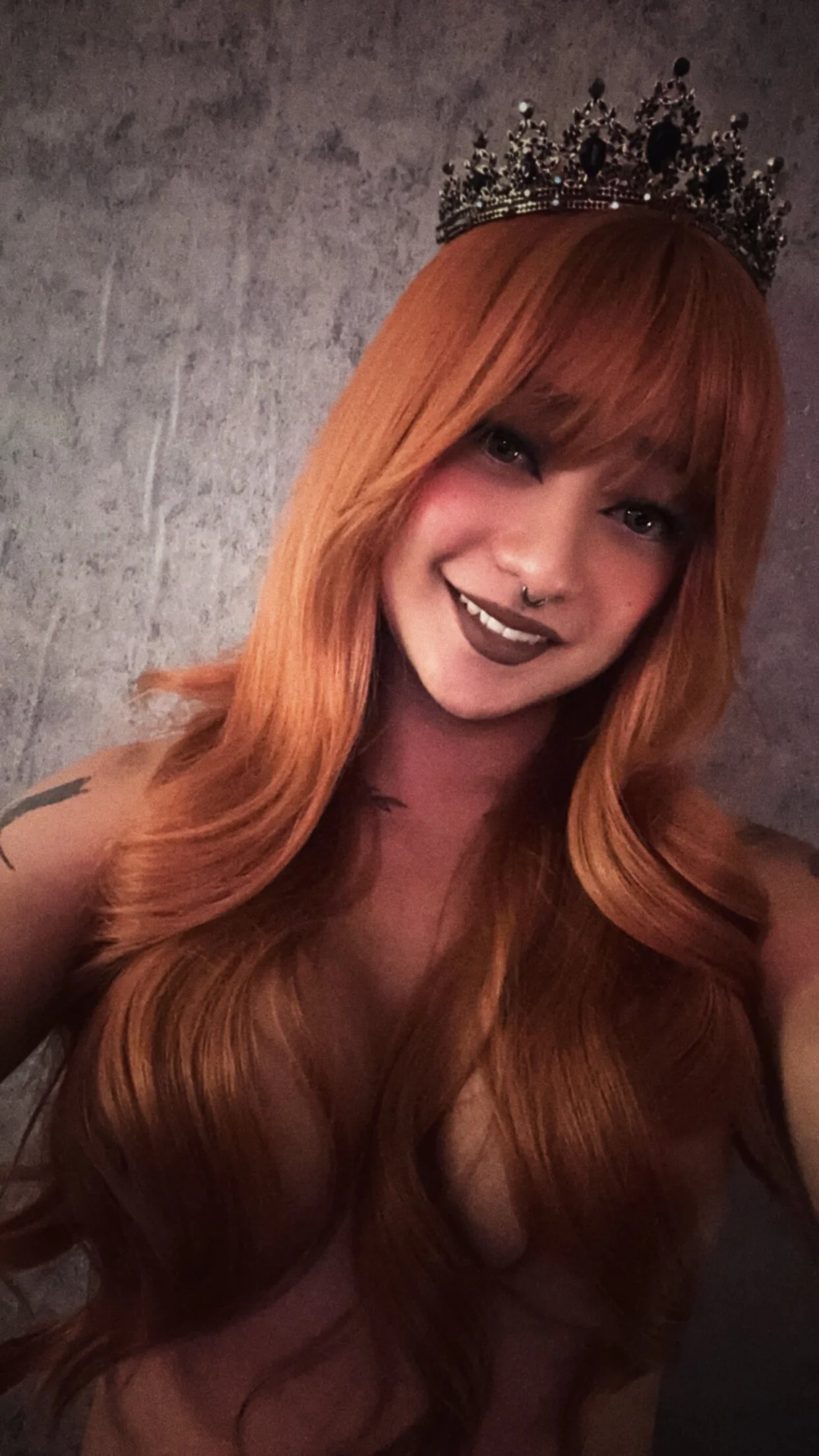 XXX Porn Photo of Nude massivecockgoddess 4