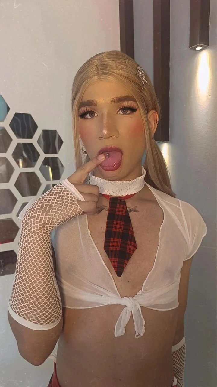 XXX Porn Photo of Nude saskia_secret 22