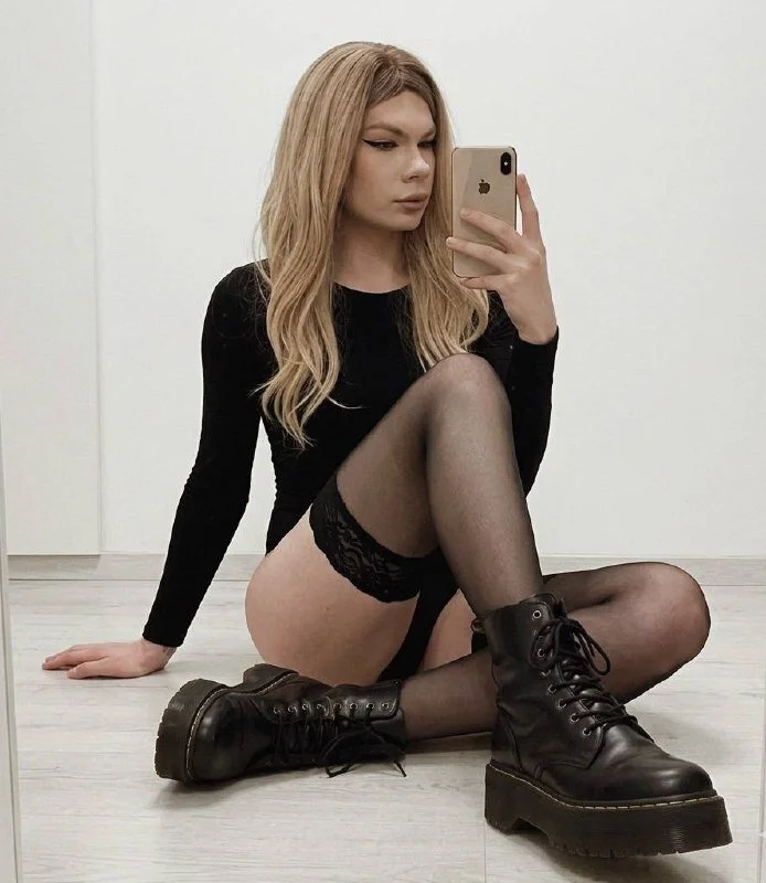 XXX Porn Photo of Nude adel_tgirl 16
