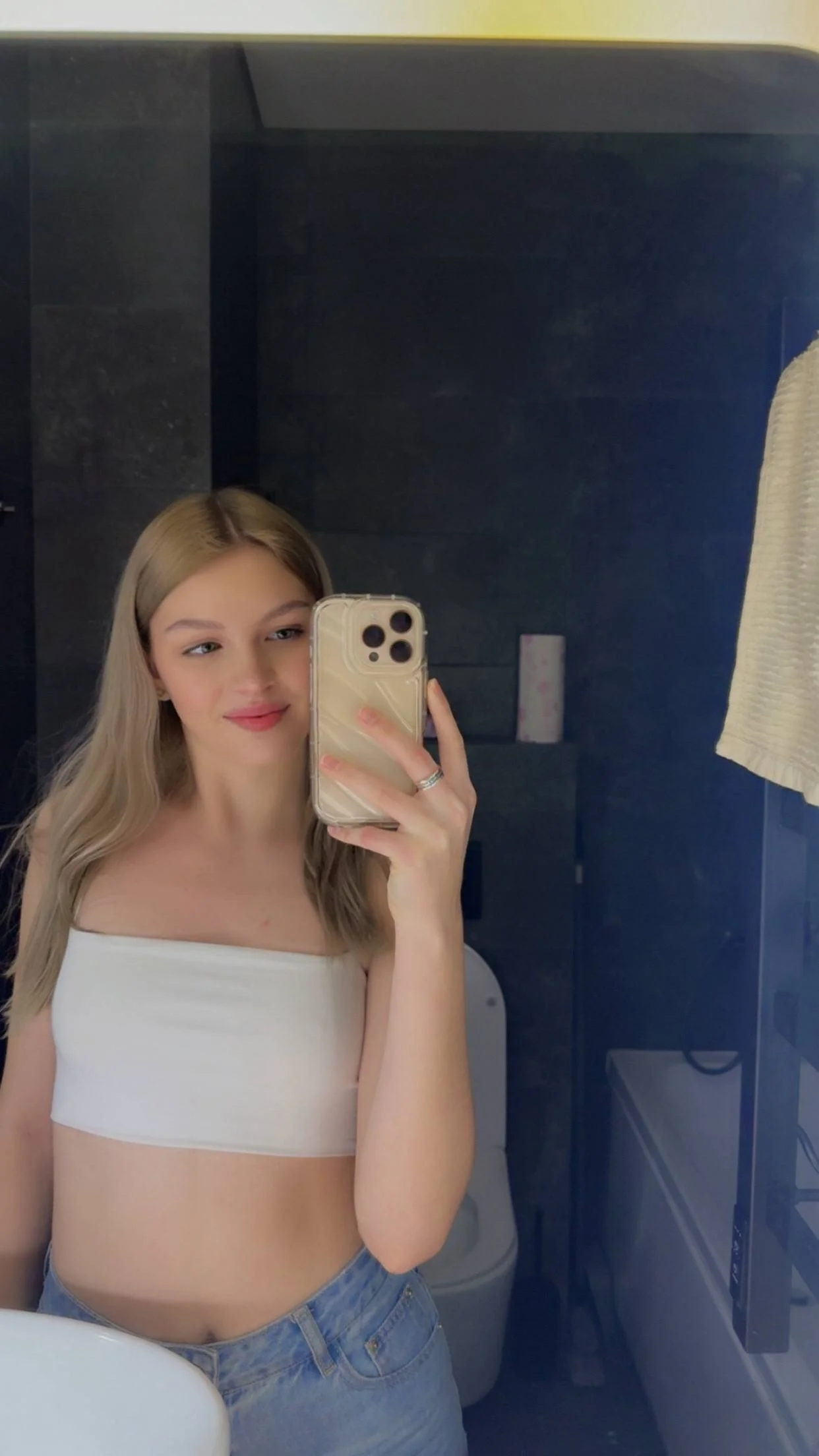 XXX Porn Photo of Nude CynthiaaStone 6
