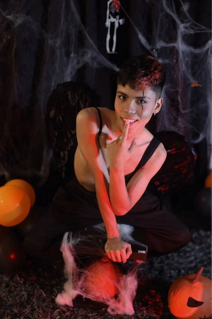 XXX Porn Photo of Nude MaxiWildd 28