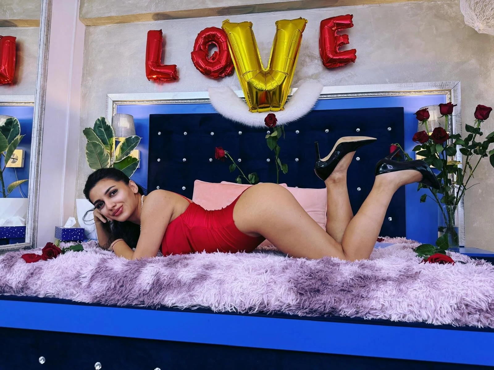 XXX Porn Photo of Nude YasmineDelight 16