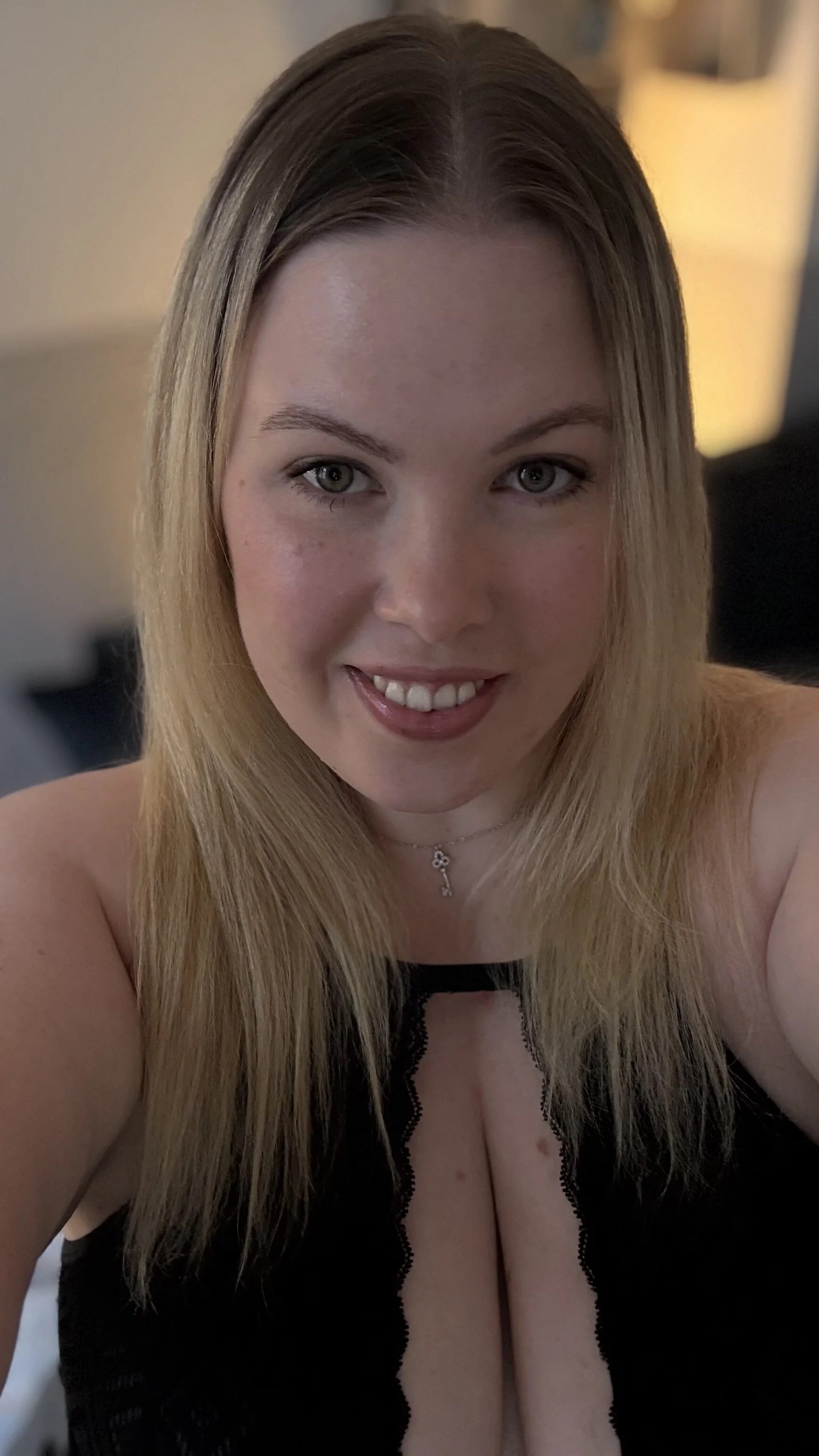 XXX Porn Photo of Nude MaschaMangold 6